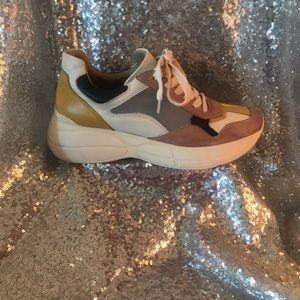Steve Madden sneakers
